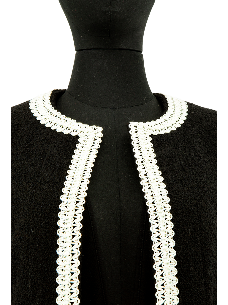 Black Chanel Suit With Scoubidou Braid SS 1994 - De L'Époque