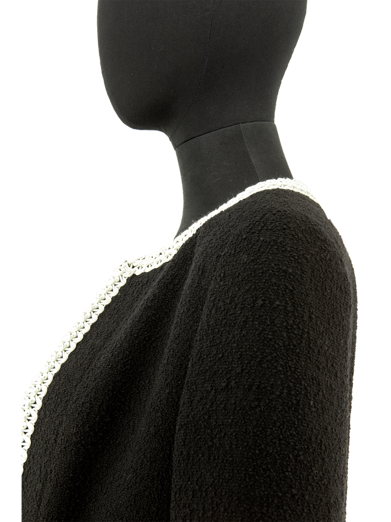 Black Chanel Suit With Scoubidou Braid SS 1994 - De L'Époque