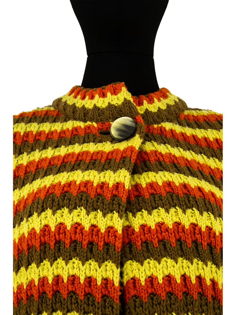 Crochet Cape - De L'Époque