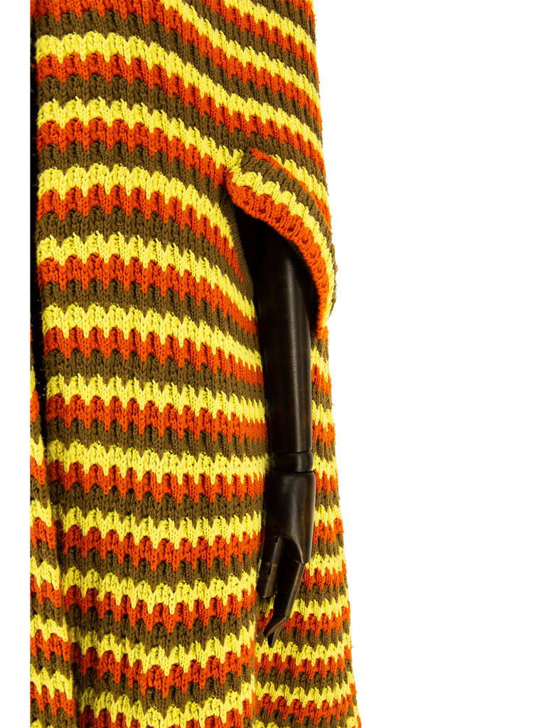 Crochet Cape - De L'Époque