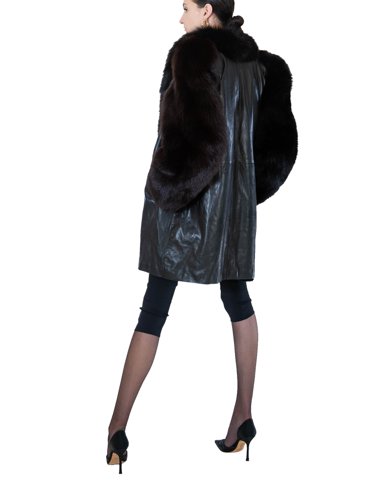 Yves Saint Laurent Leather And Fox Fur Coat 1980s - De L'Époque