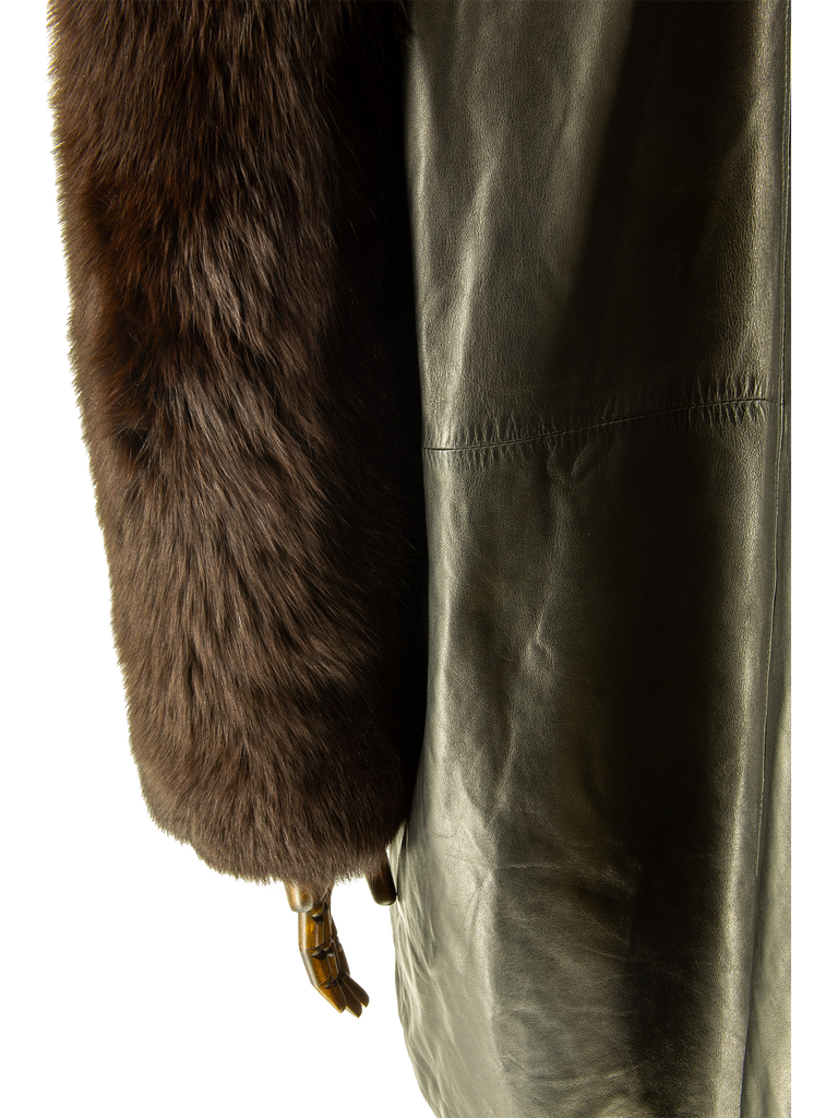 Yves Saint Laurent Leather And Fox Fur Coat 1980s - De L'Époque